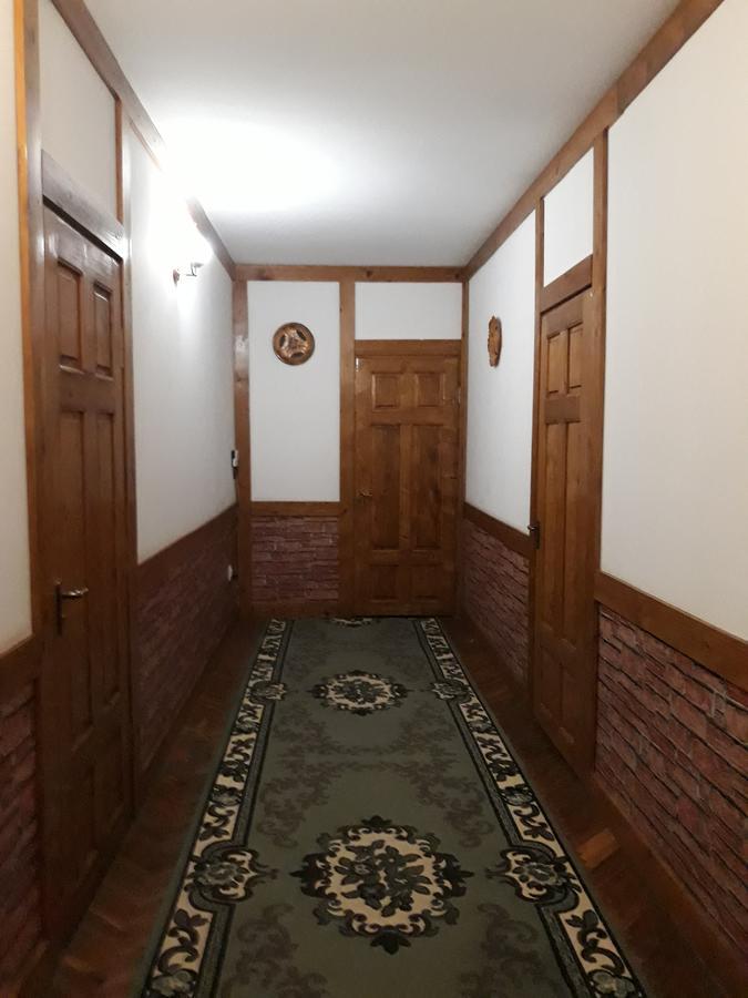 Сонячна Otel Truskavets Dış mekan fotoğraf
