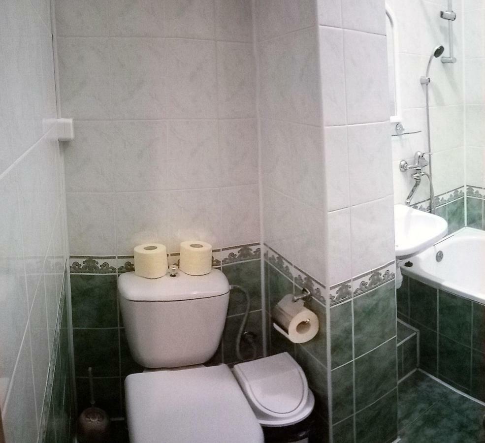 Сонячна Otel Truskavets Dış mekan fotoğraf